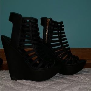 Steve Madden Wedges